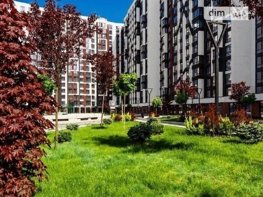 Продаж 1к квартири 45 кв. м на вул. Ленкавського 34