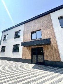 Продається 1-кімнатна квартира в центрі міста!