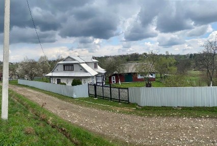 Будинок в Карпатах Розтермінування Обмін на квартиру