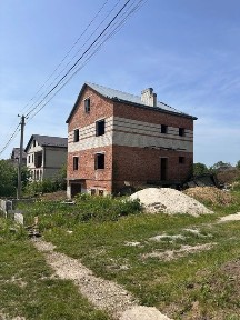 Продаж будинку і земельної ділянки 10соток Гаї Шевченківські