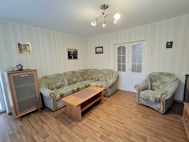 Подобово 2км. в центрі, бульв. Шевченка/вул. Небесної Сотні