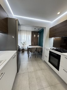 Вишукана 3к кв в новобудові Південний м-н, Новокузнецька 57