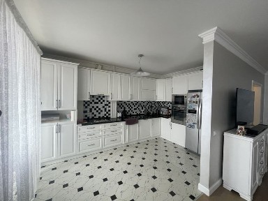 Трускавець, вулиця Соломії Крушельницької 8