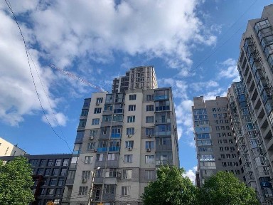 52 м2 после строителей! Литейная. Продам квартиру в Центре.