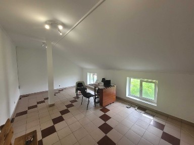 Оренда офісу. 200 м від Панорама плаза.