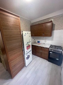 Продается 2-комнатная квартира на Артема.