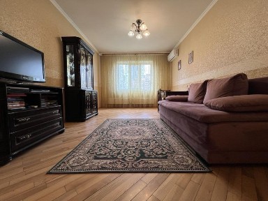 Продажа 3-ех комн. квартиры. Ул. Срибнокильская 22 А