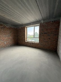 Акція! Студія з газом біля бучанського парку! Топ варіант!