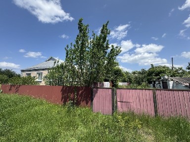 Продам приватний будинок село Гущинці Калинівського району Вінницької