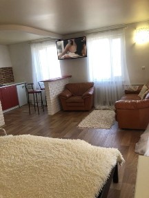 Центр Соцгорода, рядом 95 квартал (возле цветочных часов! Месяц: скидка!