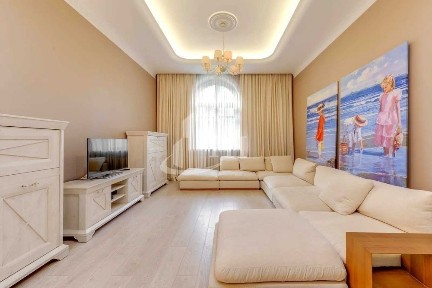 Без %. Продаж 5-к. квартири по вул. Микільсько-Ботанічна 14, метро Університет, поруч Ботанічний сад, центр міста