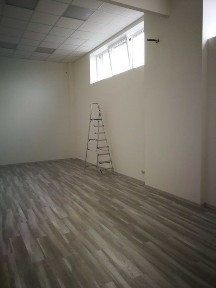 Оренда невеликого офісу в розвиненій локації (23,3 м. кв. )