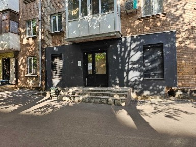 Продаётся нежилое помещение по улице Сичеславская, район КРЭС