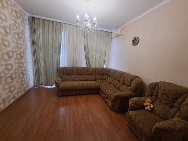 2 кім. квартира Сталінка Ремонт. Парк центр