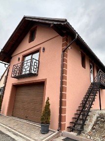 Ізки, Головна 146