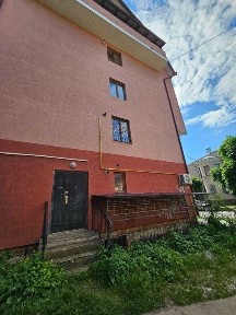 3кім квартира сирець вул. С.Стрільців м. Коломия