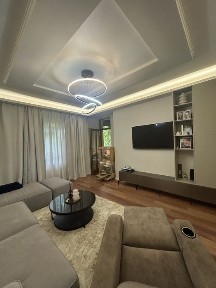 Продаж 2-х ярусної квартири у самому серці м. Ужгорода