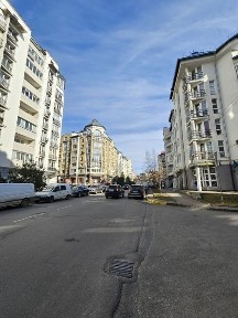 Оренда комерції по вул. Володимира Великого