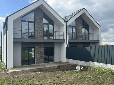 Поєднання переваг міського житла та приватного будинку