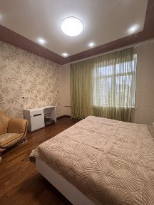 Оренда 2-к квартири, метро Олімпійська