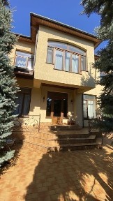 Одеса, Київський, вулиця Макаренка 11