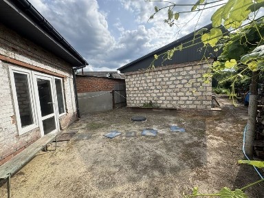 Продам затишний будинок в м. Охтирка (р-н Дачний)