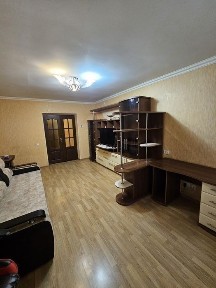 Затишна двокімнатна квартира від власника!