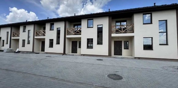 (3) Продам таунхаус Агрономічне Перемичка 5314