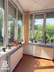 Київ, Шевченківський, Салютна 1Б