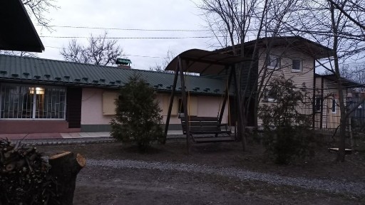 Здам будинок, лазню, альтанку. Затишне місце для відпочинку сім'ї, дітям.