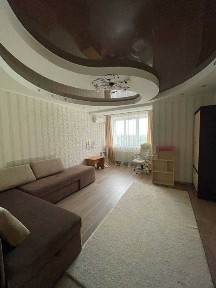 Велика 2-кімнатна з гардеробною! Центр Ірпеня!