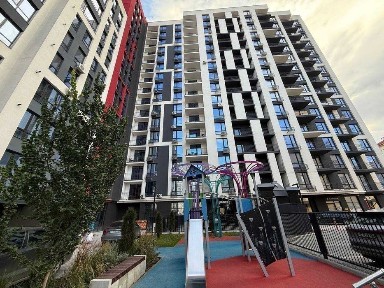 2 кім в ЖК Бізнес-класу, Центр, індивідуальне газове опалення!