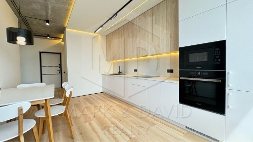 Позняки Харківський Дарницький дизайнерський ремонт ЖК Лебединий 45м2