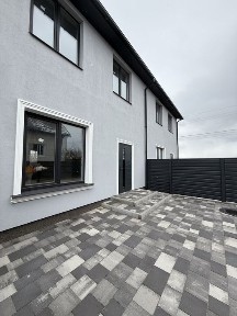 Продам таунхаус Лєтра. Таращанський