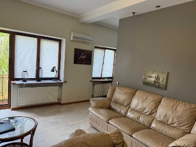 Продам 3 кімнатну квартиру в центрі Черкас, вул Хрещатик- Дашкевича