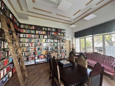 Продажа дома под жилье или бизнес Печерск центр без комиссии