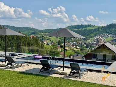 Продаж діючого відпочинкового комплексу в Буковелі