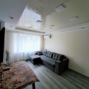 Продається 2-х кімнатна квартира б. Краматорський