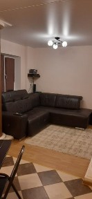 Подобова оренда квартири з власним кінотеатром