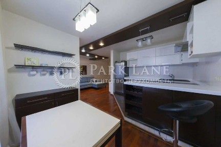 Продаж 3К квартири Урлівська 19 Ахматової Позняки Осокорки