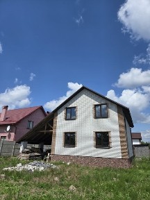 Будинок Богунія, карʼєр