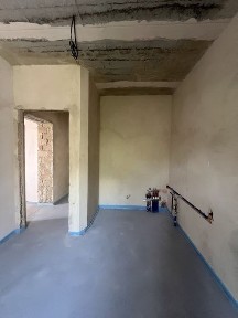 Продам 2-х кімнатну квартиру р-н. Ботанічного саду.