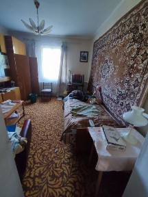 Продаж житлового будинку біля міського озера, земля 8,2сотих