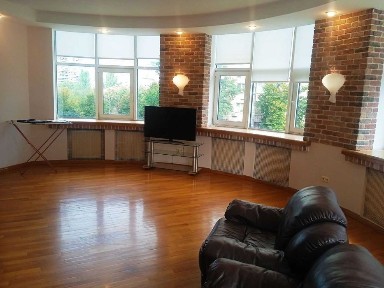 Киев, Ковпака ул., 17