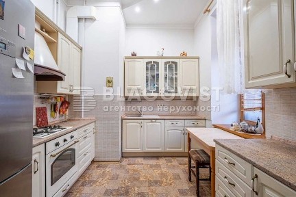 2к 5 пов 72м, Хрещатик, 15, ст. М