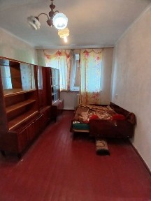 Продажа 2х комнатной хрущовки пр Героев Украины