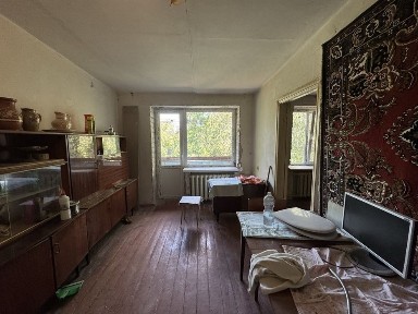 ПРОДАМ 3 кімнатну квартиру, можливо по Сертифікату