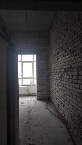 Продам студию в Новострое в Центре !