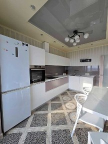 Продаж 2 кім. кв. прос. Ювілейний, 61-Д, ЖК Квартет