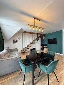 Продається дворівнева квартира. 90 м. кв. Боздош